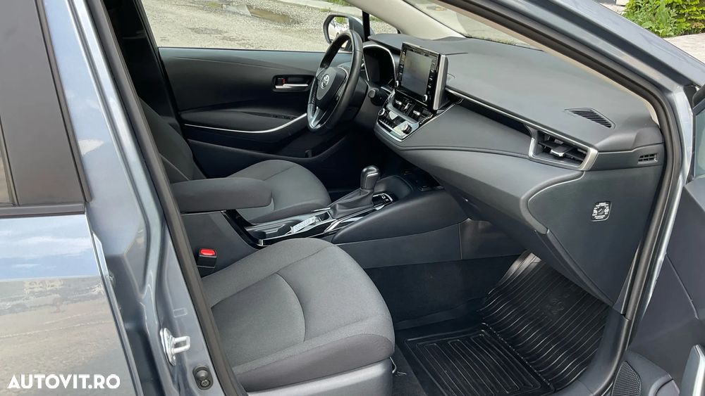 Toyota Corolla 1.8 HSD Dynamic - 34
