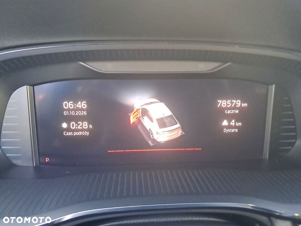 Skoda Octavia 2.0 TSI RS DSG - 22