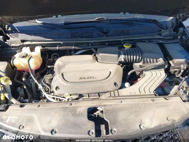 Chrysler Pacifica - 13
