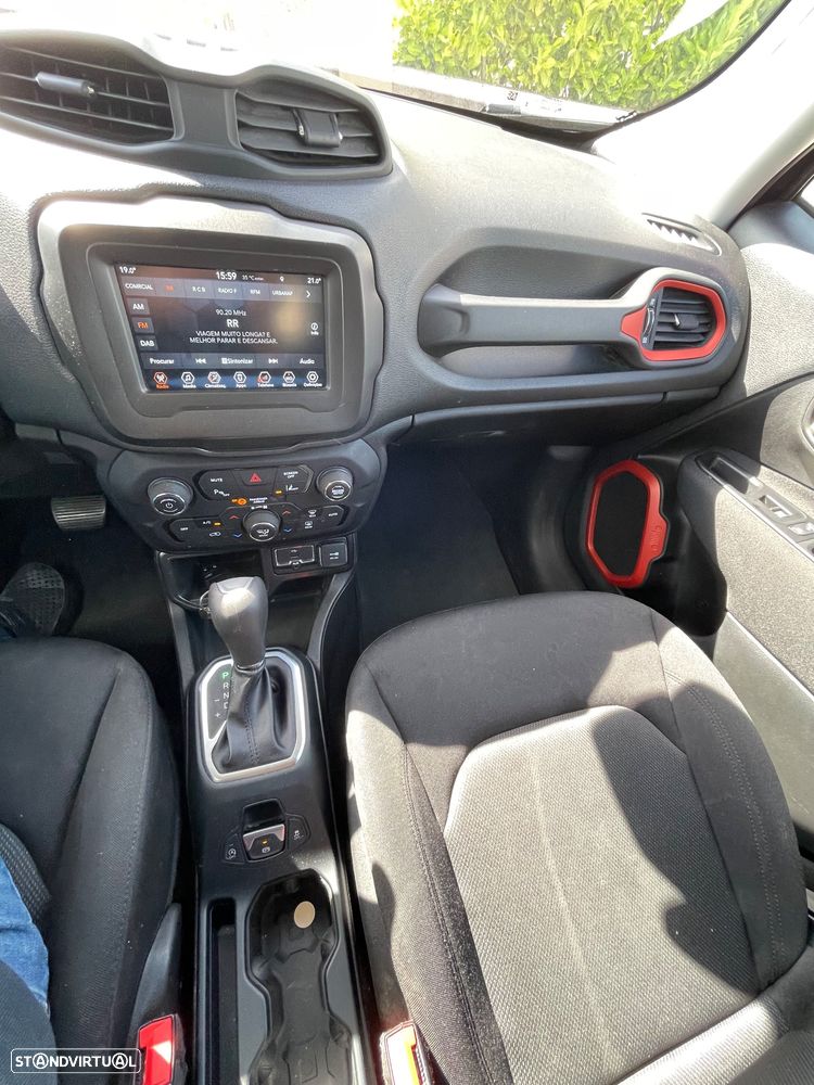 Jeep Renegade 1.3 T-GDI Longitude - 3