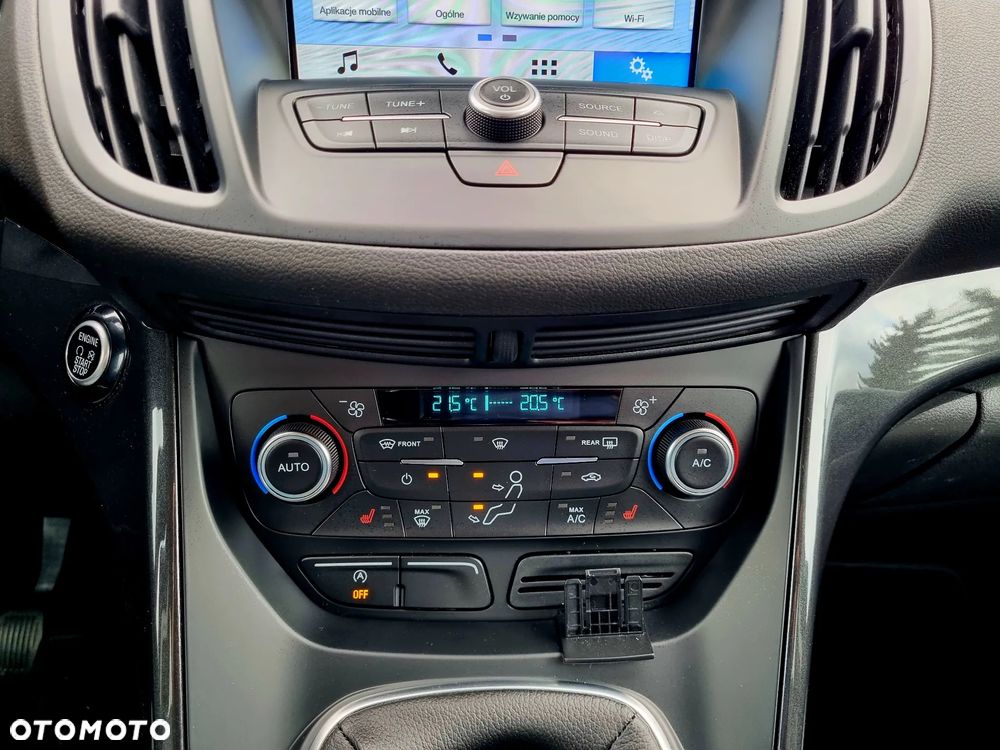 Ford Kuga 1.5 EcoBoost 2x4 Titanium - 21