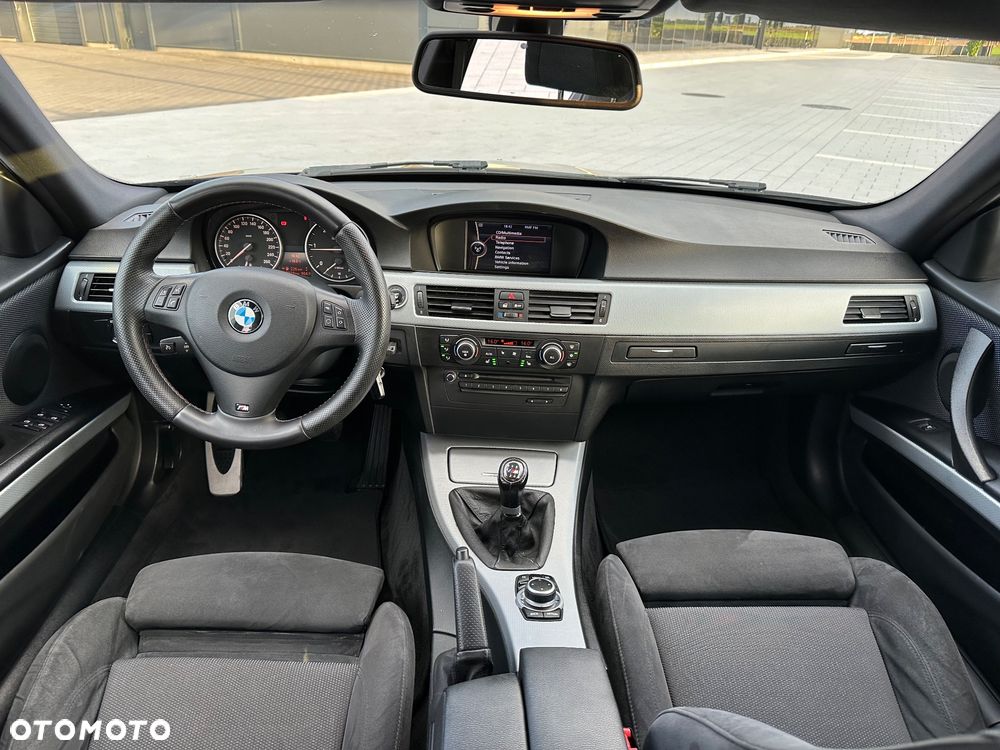 BMW Seria 3 320d DPF Blue Performance Edition Sport - 21
