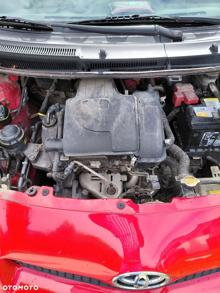Toyota Yaris - 20
