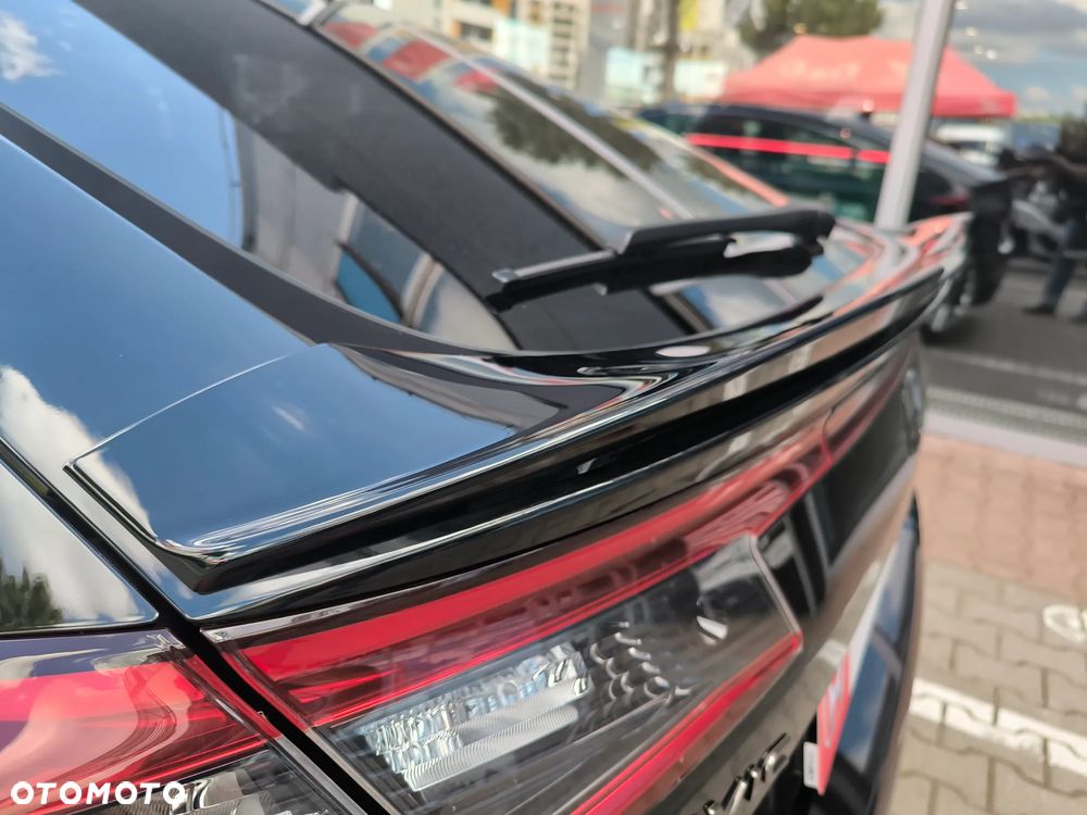 Honda Civic 2.0 i-MMD Advance CVT - 8