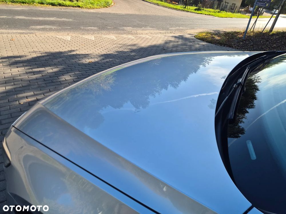 Volkswagen Passat 2.0 TDI BMT Highline DSG - 32
