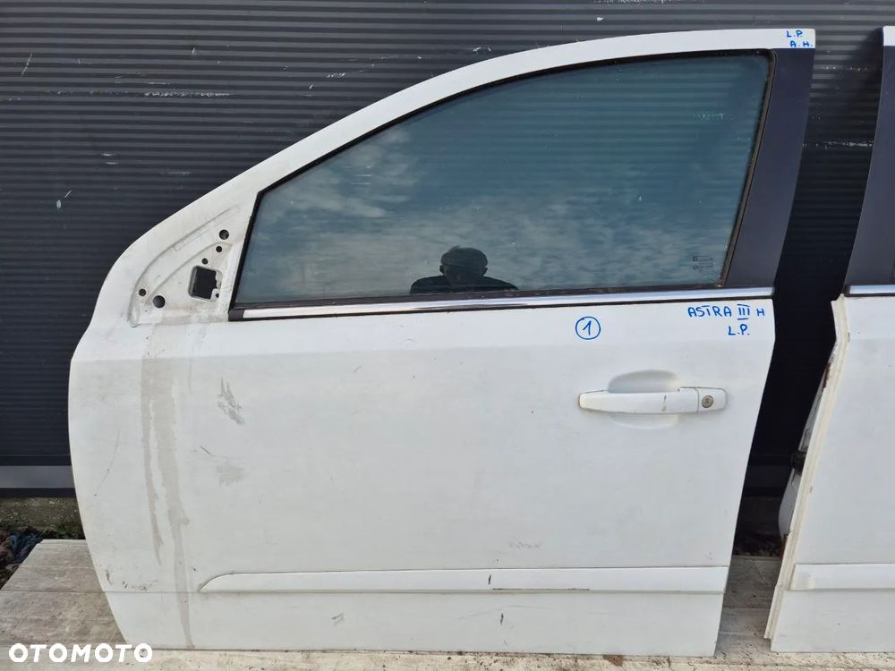 W-wa ASTRA III H DRZWI / KLAPA / MASKA / DRZWI - 3