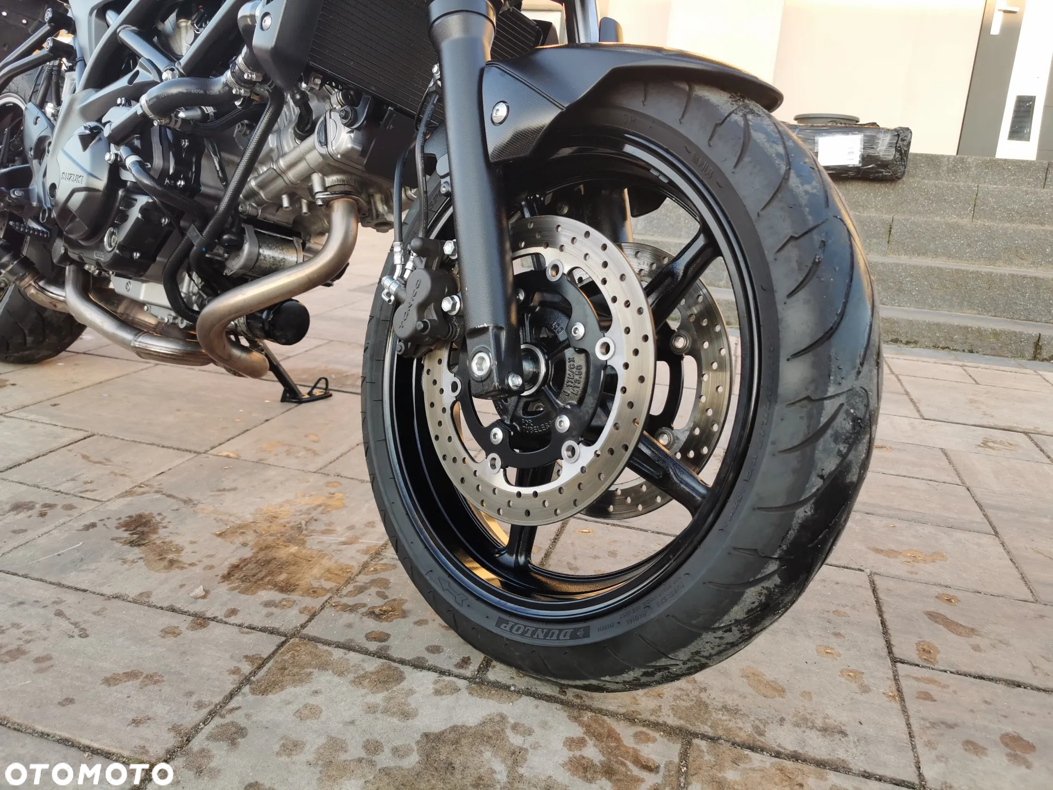 Suzuki SV - 24