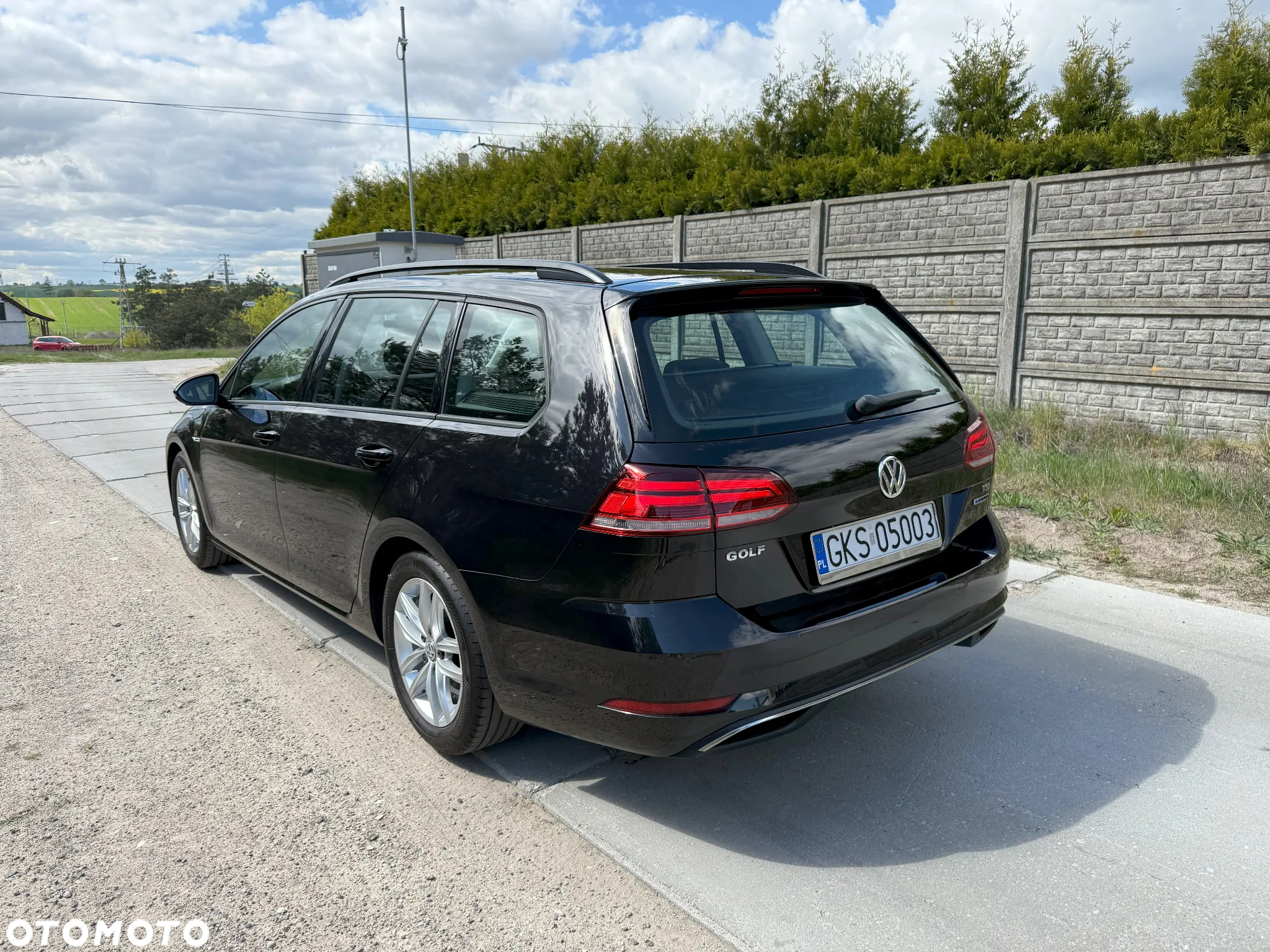Volkswagen Golf 1.5 TSI BlueMotion ACT Comfortline - 3