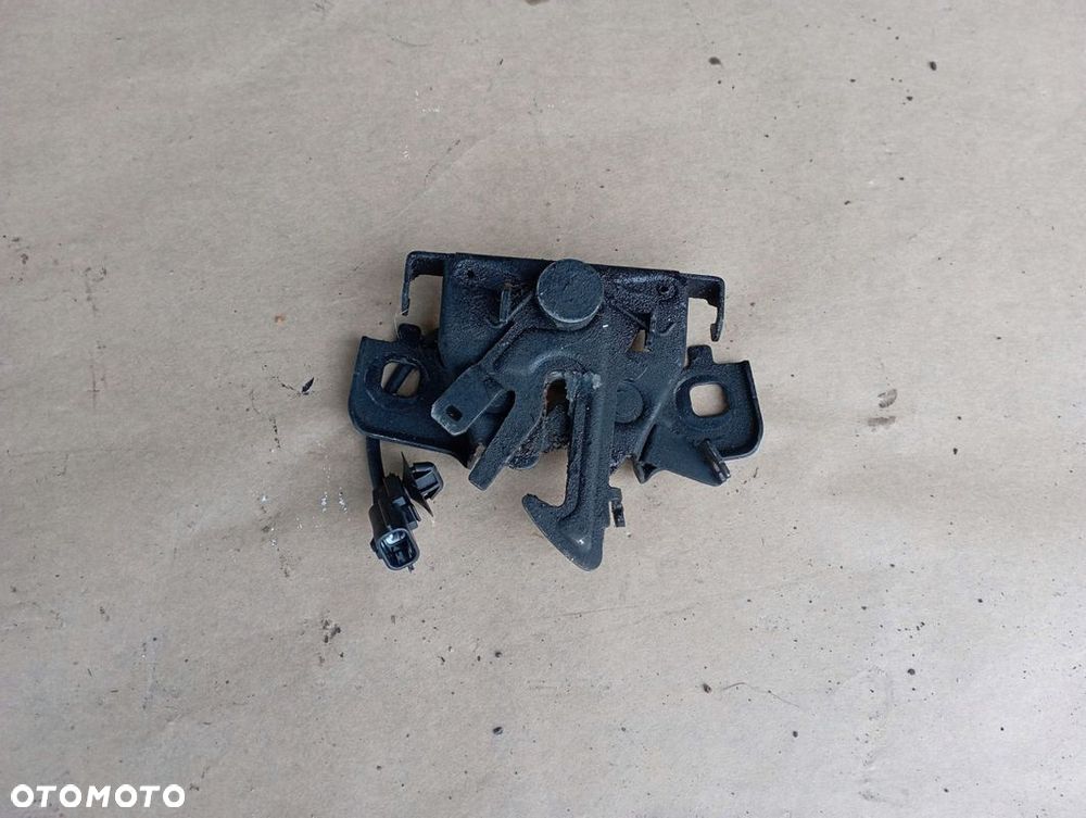 RENAULT CAPTUR I ZAMEK RYGIEL MASKI 656011705R - 1