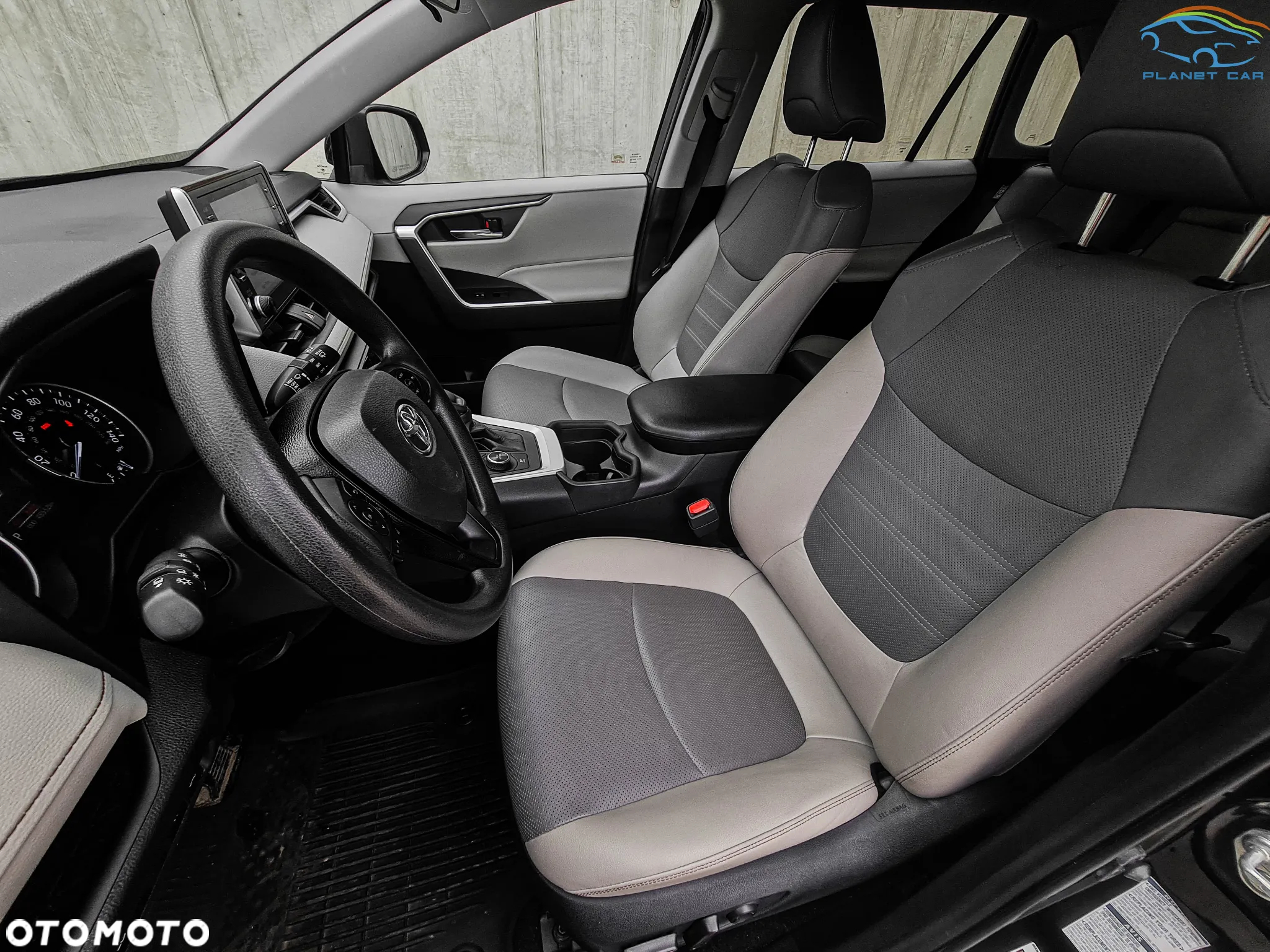 Toyota RAV4 2.5 4x4 Hybrid Black Edition - 17