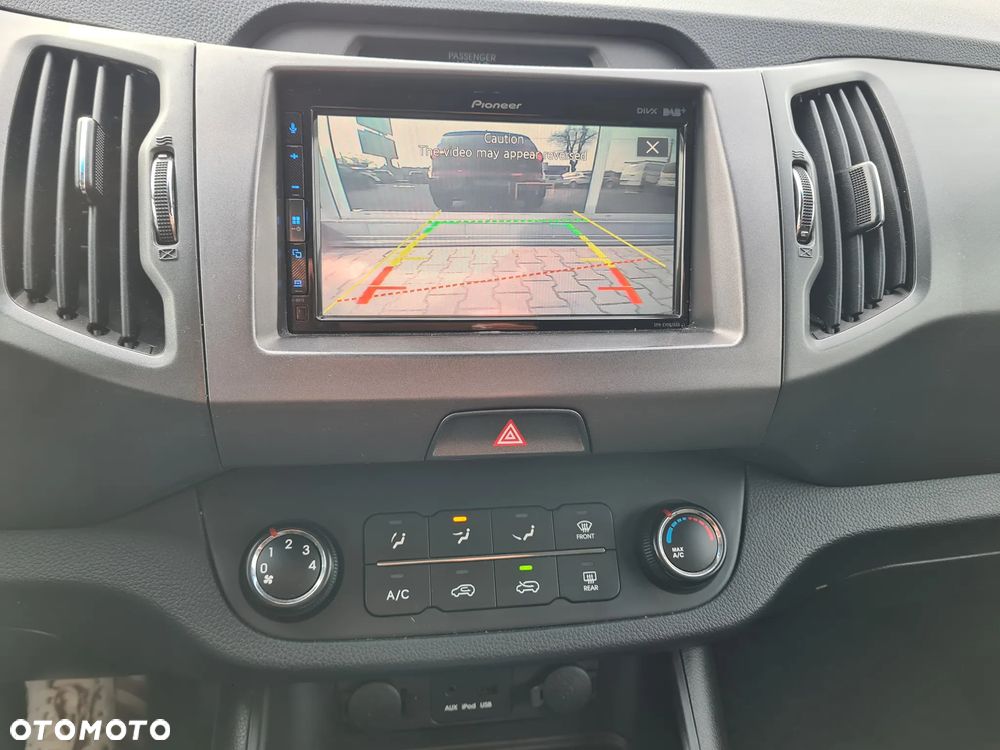 Kia Sportage - 16