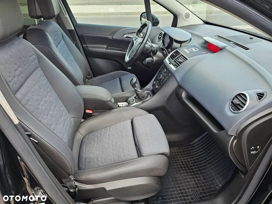 Opel Meriva 1.4 T Cosmo S&S - 19