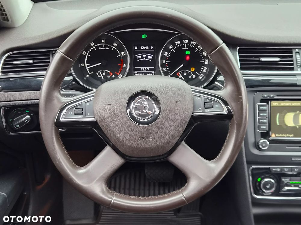 Skoda Superb 3.6 FSI 4x4 L&K DSG - 16