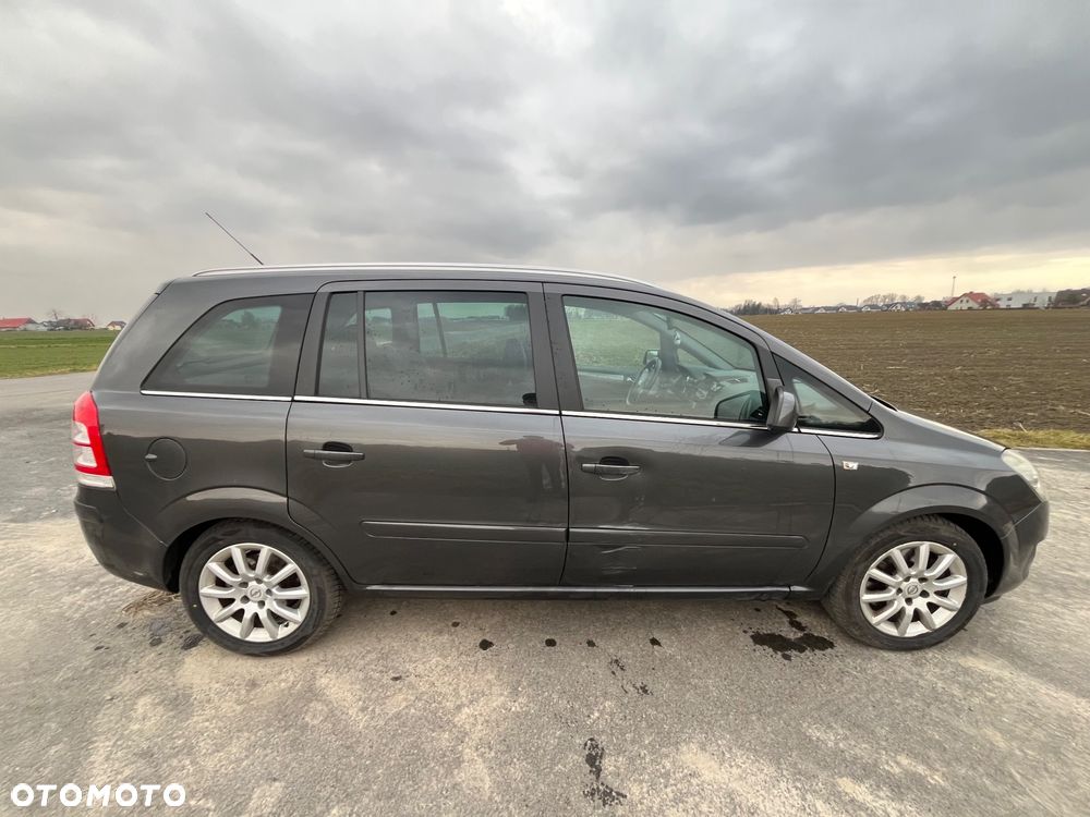 Opel Zafira 1.7 CDTI - 7