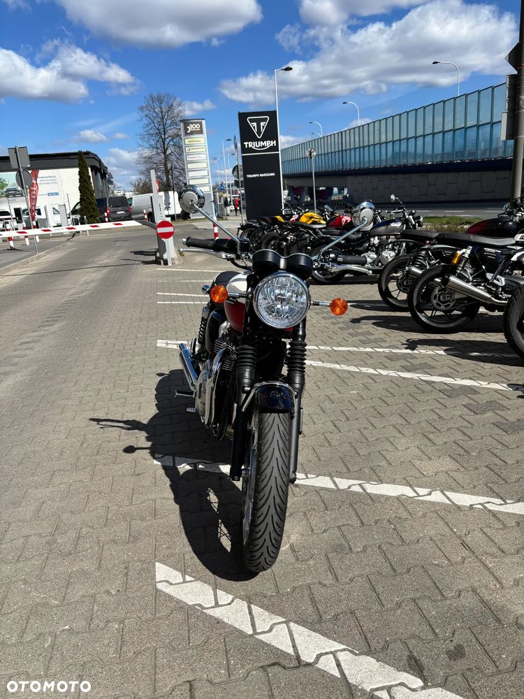 Triumph Bonneville - 5