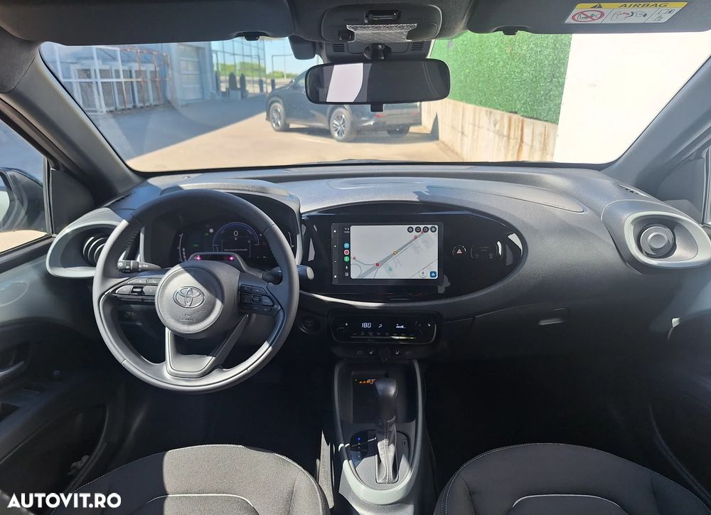 Toyota Aygo X 1.5l HEV 116CP Dynamic - 7