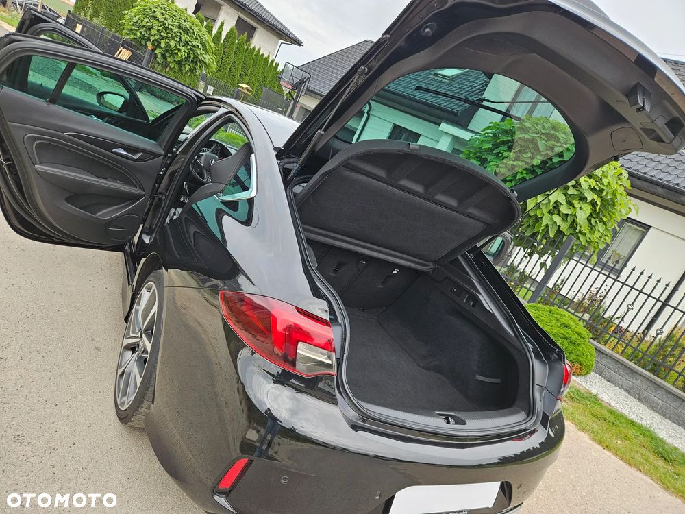 Opel Insignia 2.0 CDTI 4x4 GSi S&S - 14