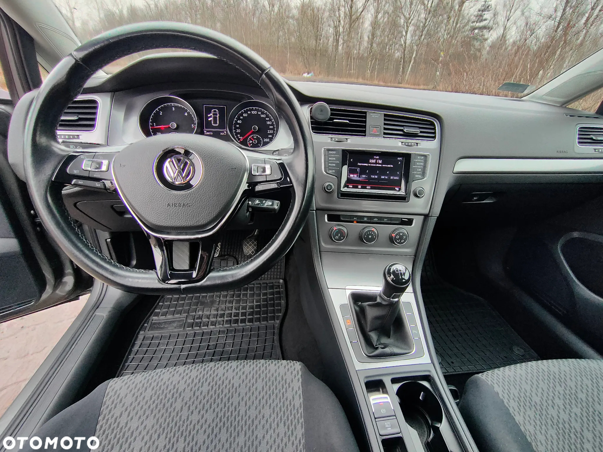 Volkswagen Golf VII 1.6 TDI BMT Trendline - 5