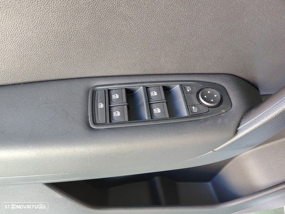 Mitsubishi ASX - 15