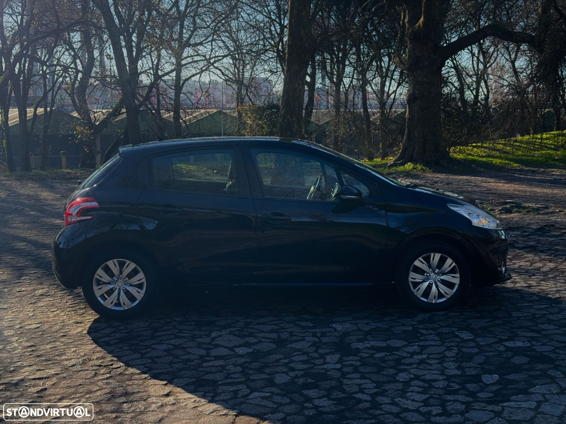 Peugeot 208 1.2 VTi Active - 5
