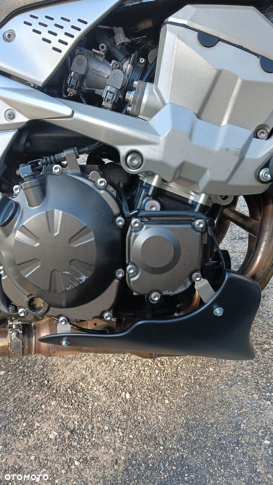 Kawasaki ZR - 4