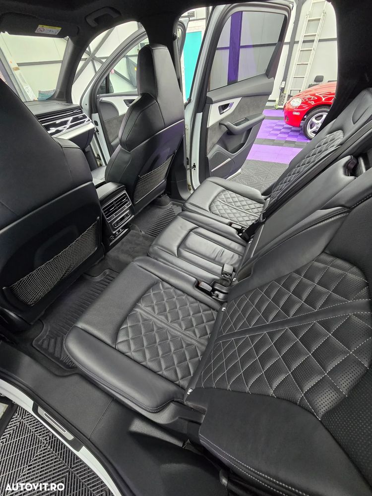 Audi Q7 3.0 60 TFSIe quattro Tiptronic S Line - 24