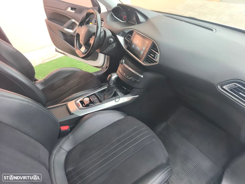 Peugeot 308 SW 1.6 BlueHDi Allure J17 EAT6 - 12