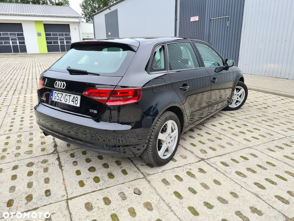 Audi A3 Sportback 1.2 TFSI Ambition - 8