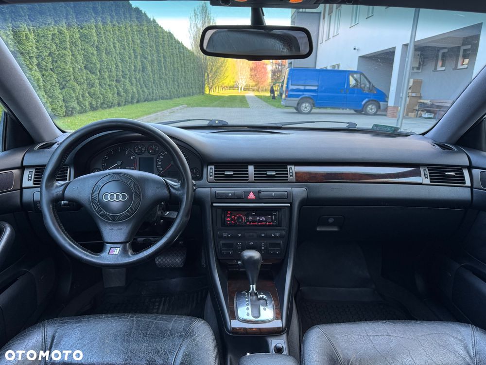 Audi A6 Avant 2.8 30V - 5