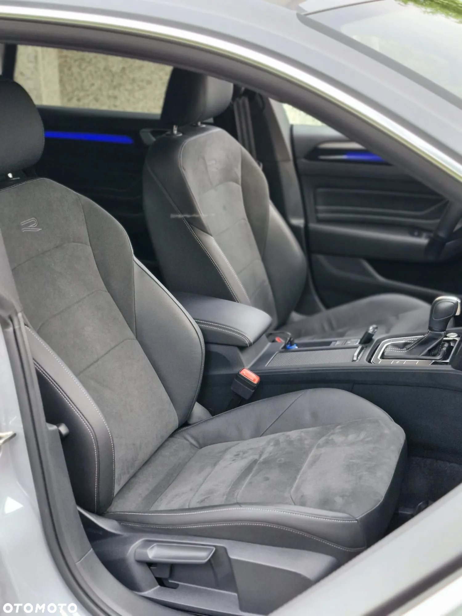 Volkswagen Arteon 2.0 TSI R-Line DSG - 21