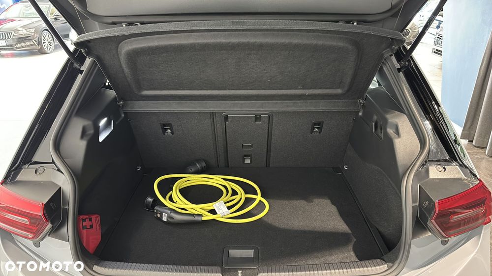 Volkswagen ID.3 - 18