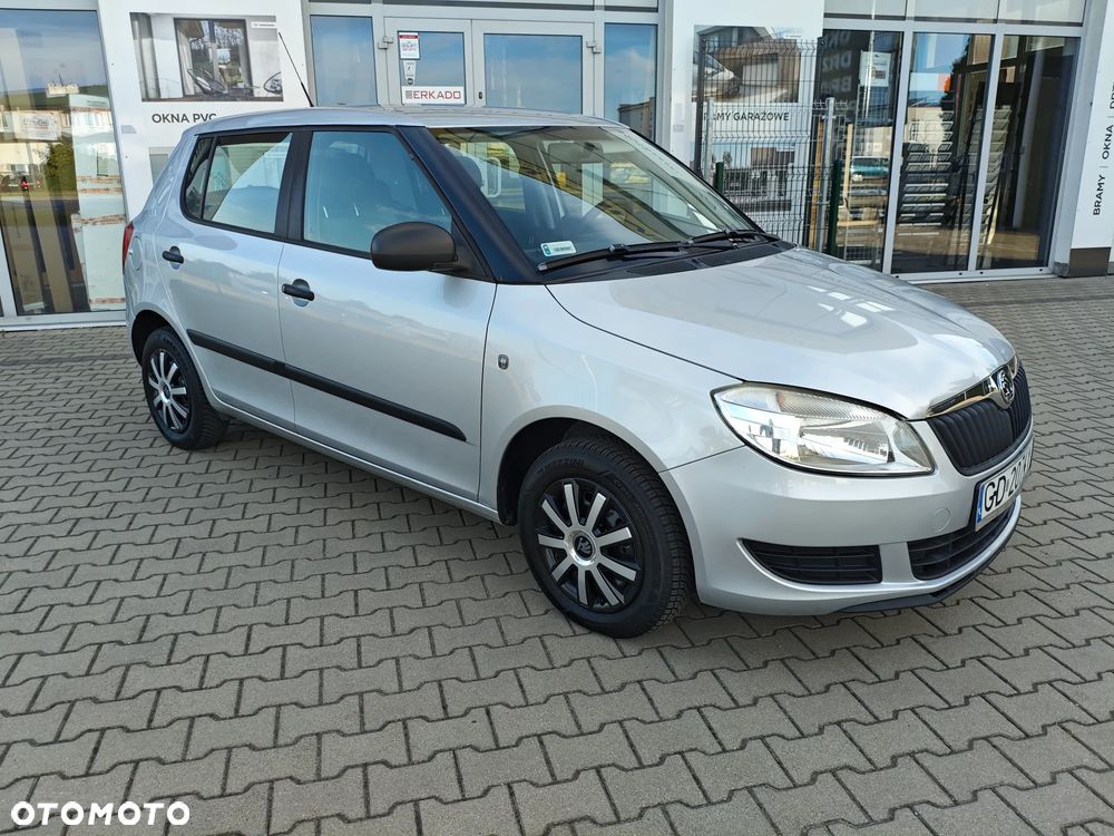 Skoda Fabia - 8
