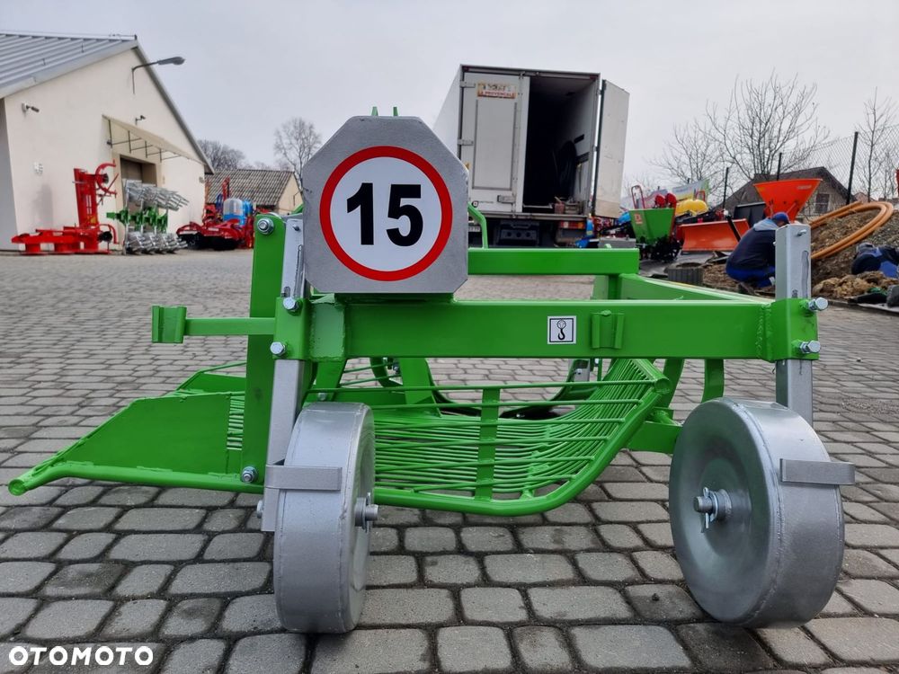 Kopaczka do ziemniaków jednorzędowa wibracyjna (wyrzut na bok) - 3