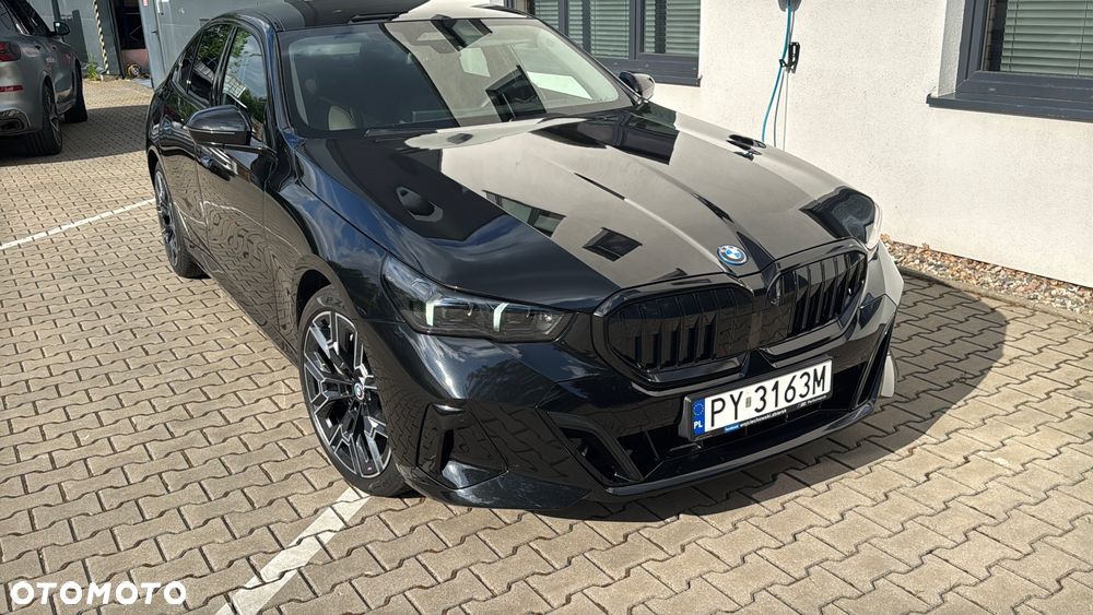 BMW Seria 5 - 1