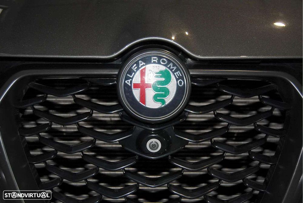 Alfa Romeo Tonale 1.3 Plug-In Hybrid Veloce e-AWD - 14