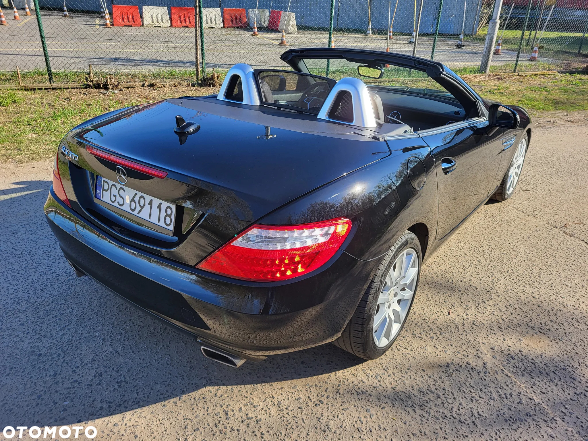 Mercedes-Benz SLC 300 9G-Tronic - 13