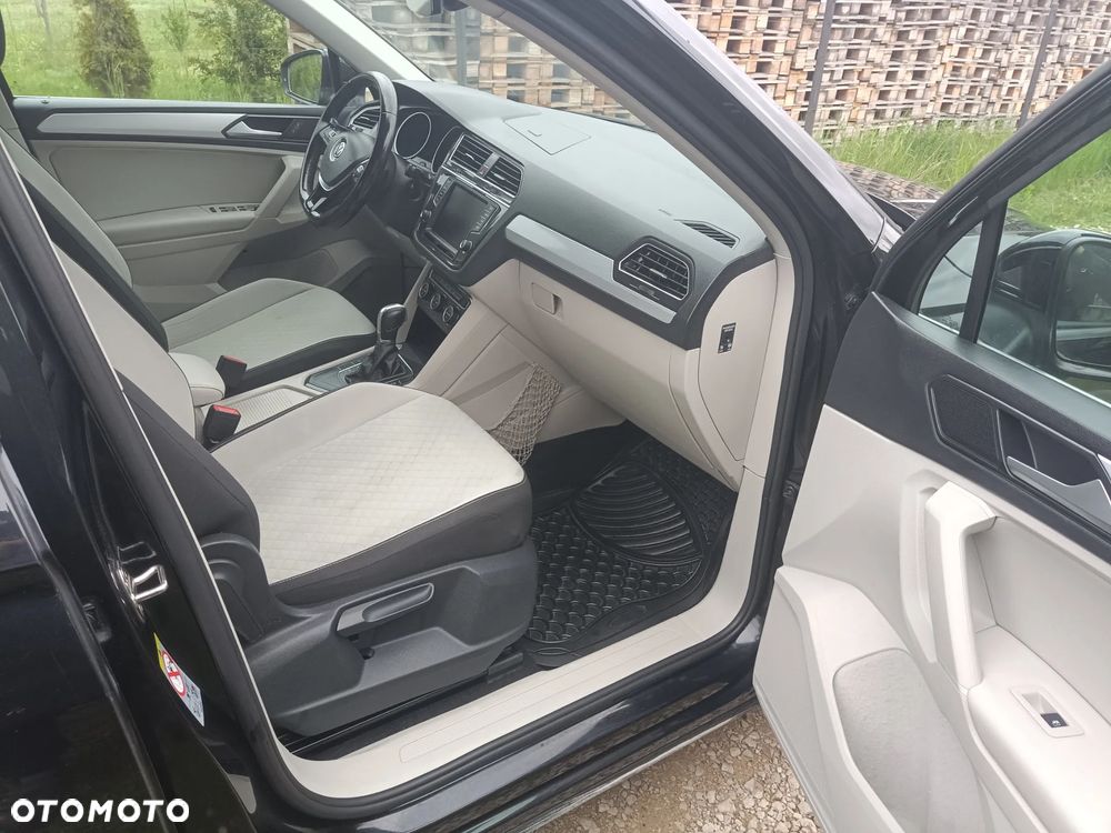 Volkswagen Tiguan 2.0 TDI SCR DSG Elegance - 30