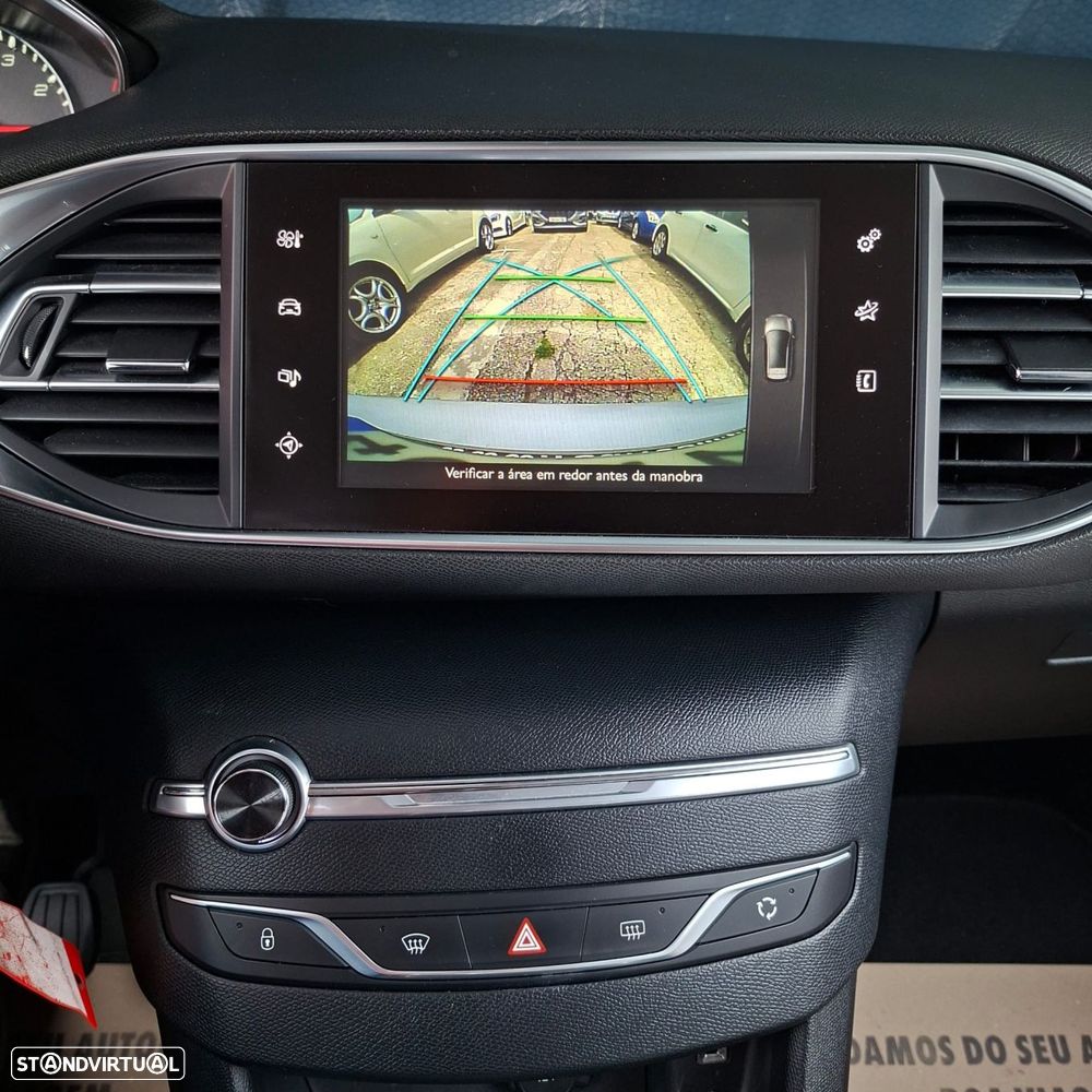 Peugeot 308 SW 1.2 PureTech Style - 19
