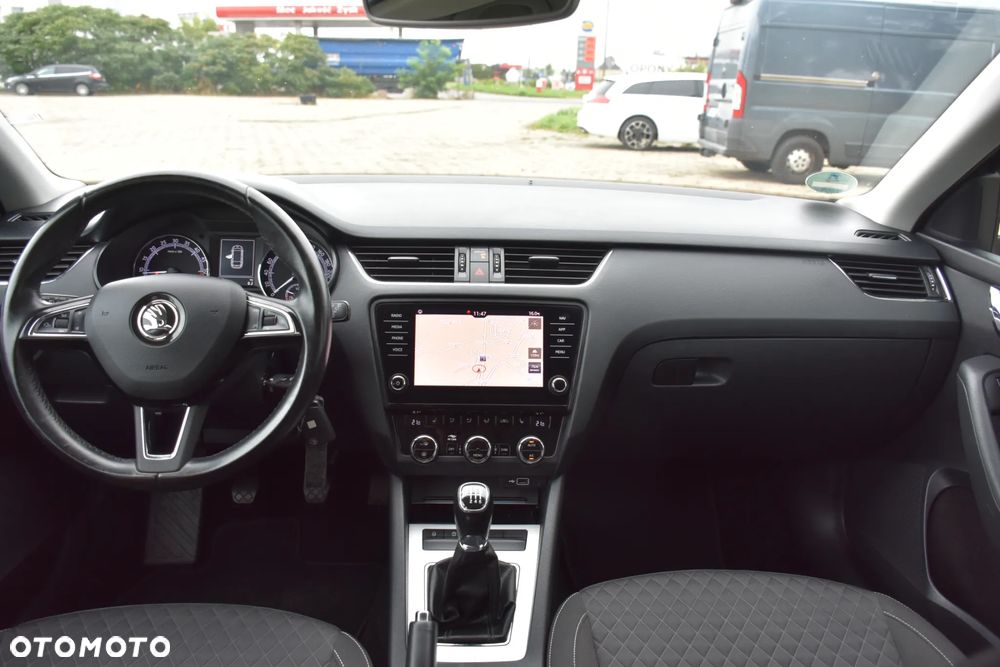 Skoda Octavia 2.0 TDI (Green tec) Style - 10