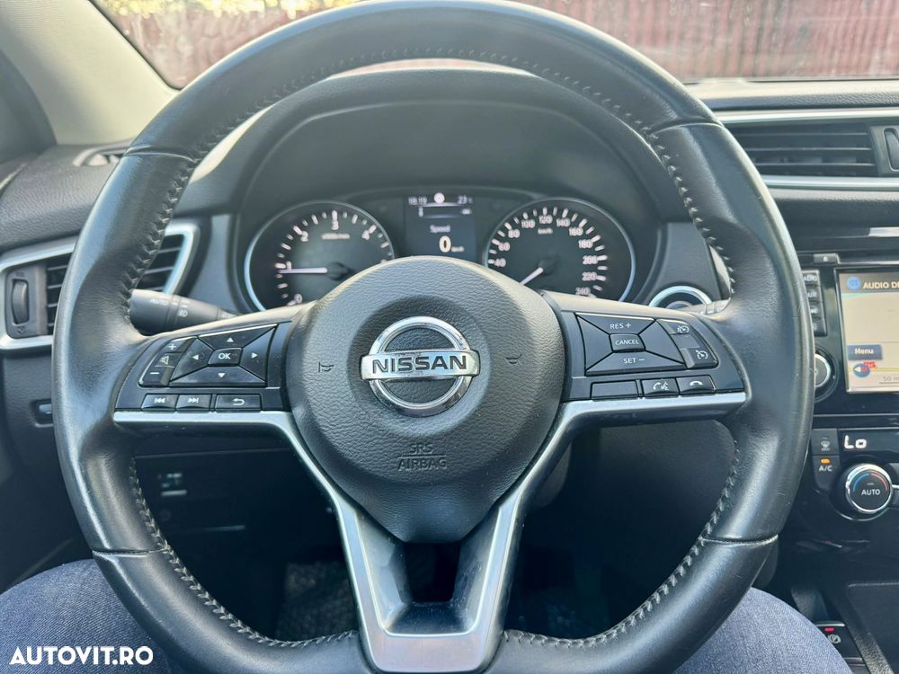 Nissan Qashqai 1.6 DCI Start/Stop Tekna - 13