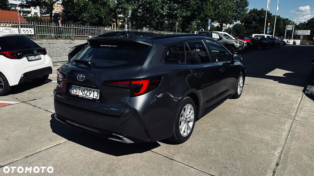 Toyota Corolla - 8