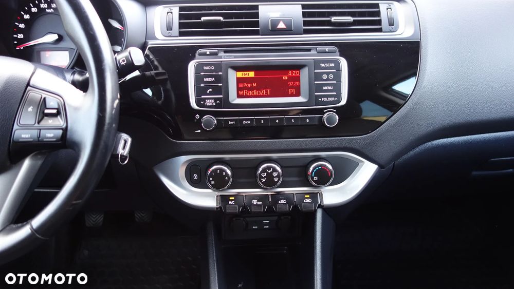 Kia Rio 1.2 Business Line - 17