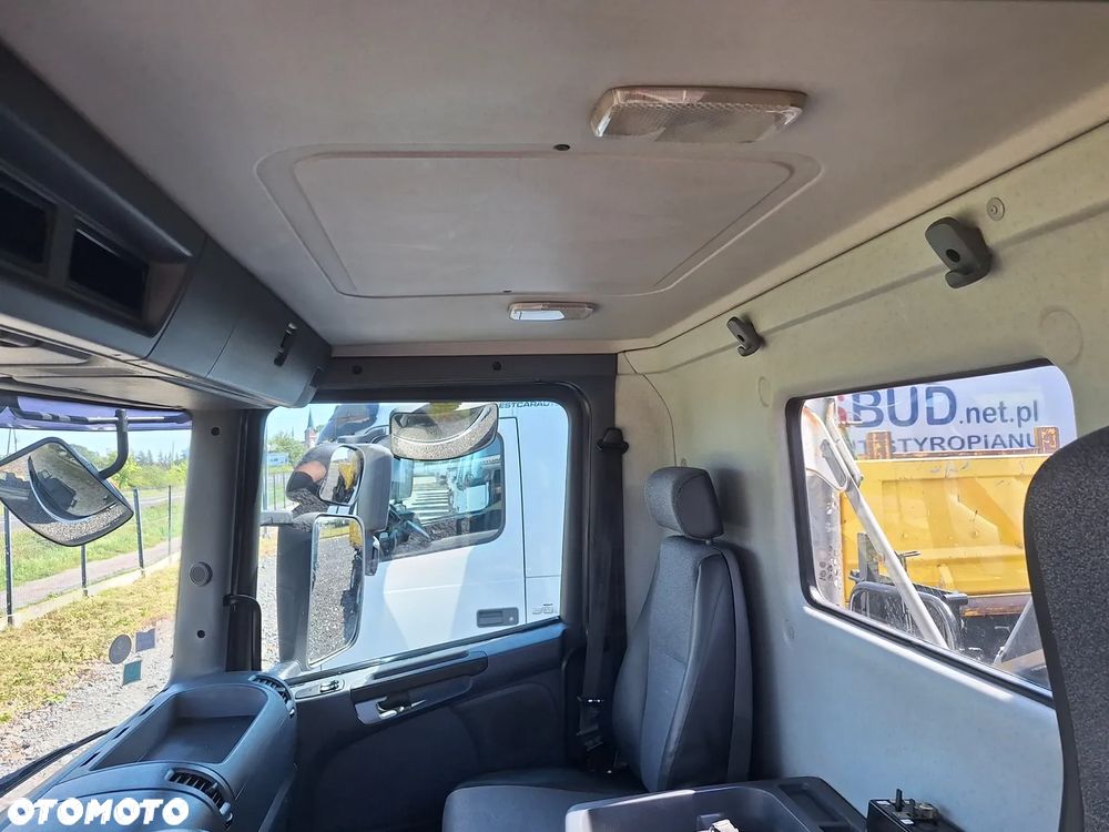 Scania P340 6X4 BORDMATIC / HDS HIAB 122/ Import Francja - 17