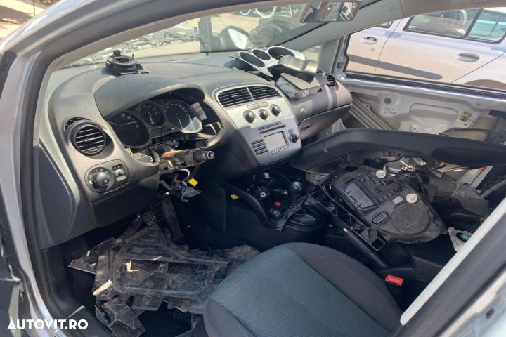 Radio cd 5P1035186B Seat Altea 1 [2004 - 2009] Minivan 1.6 MT (102 hp - 8