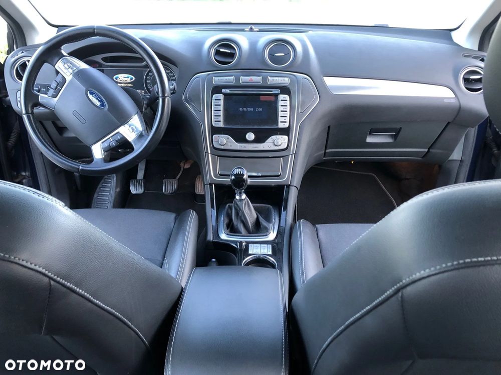 Ford Mondeo - 14