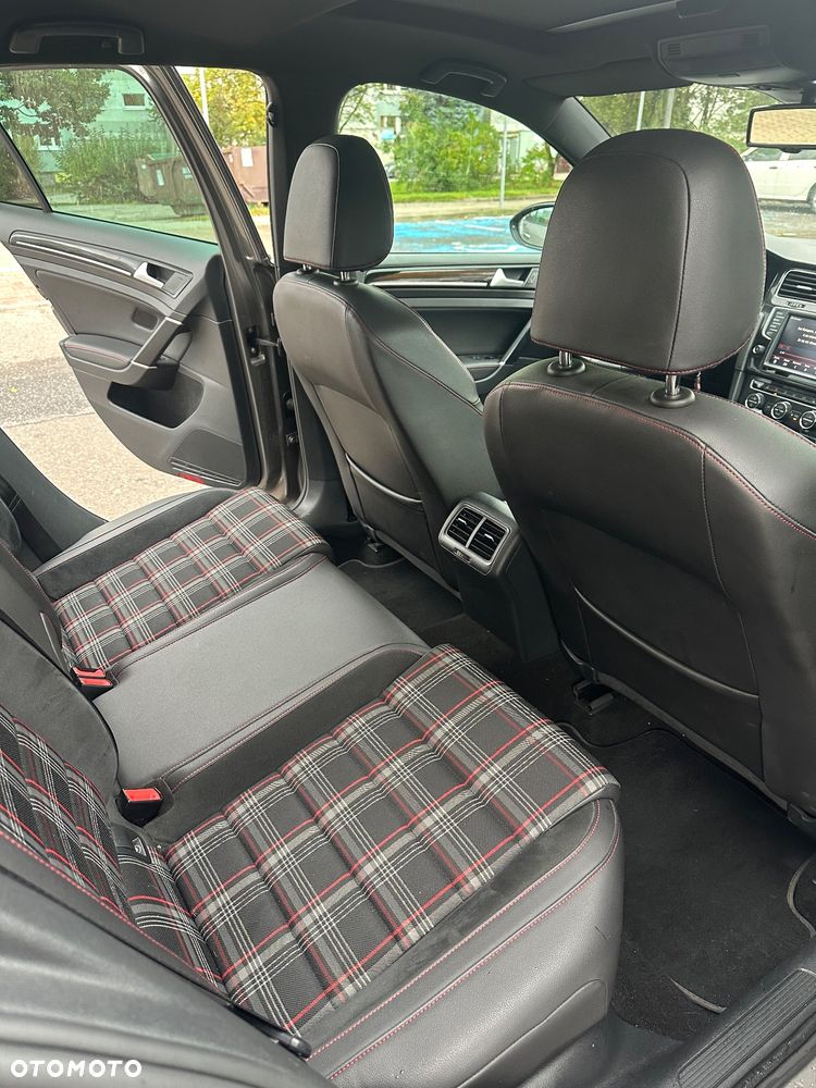 Volkswagen Golf VII 2.0 TSI BMT GTI Performance DSG - 15