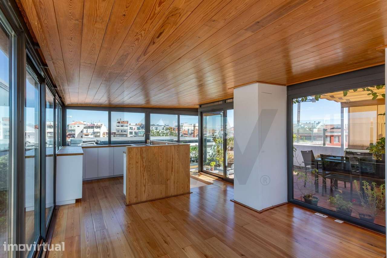 Apartamento T4 com terraço panorâmico e estacionamento - Campo de Ouri - Grande imagem: 3/57