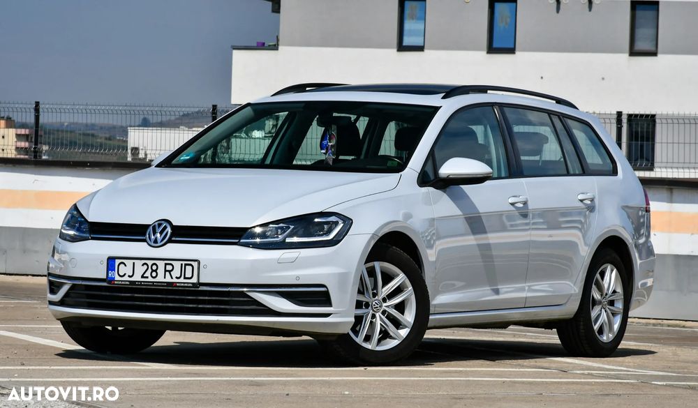 Volkswagen Golf 1.6 TDI Comfortline - 7