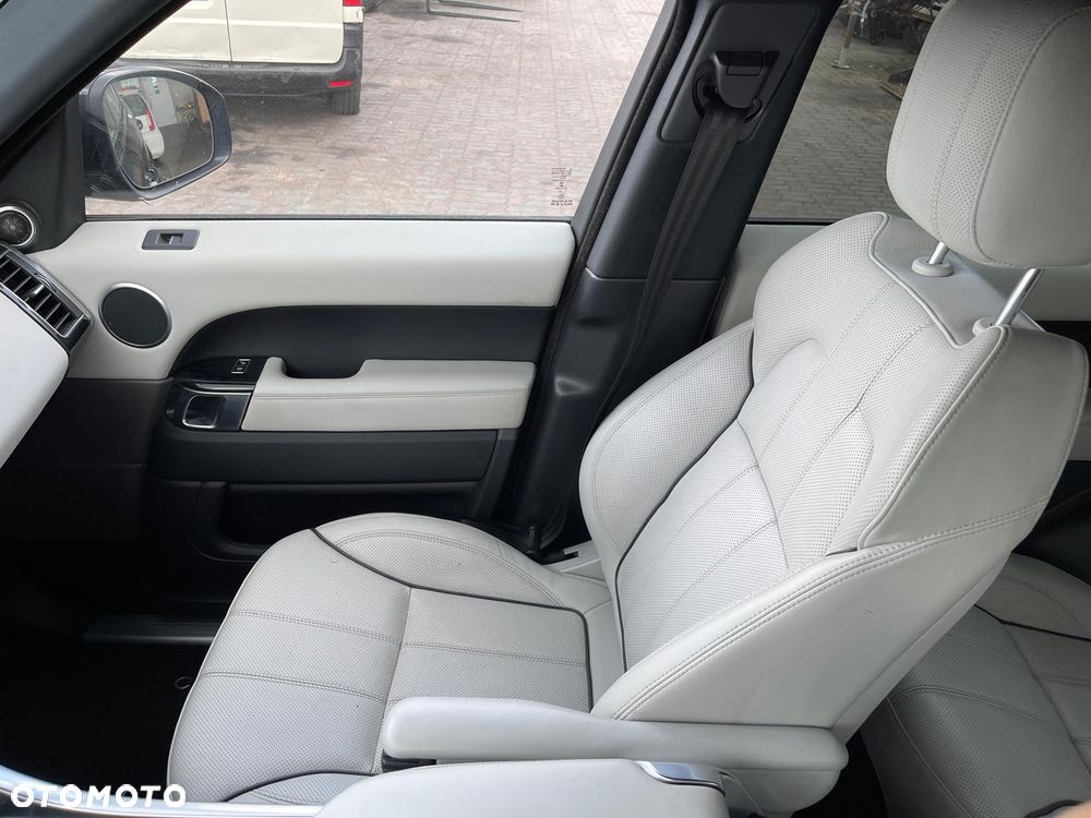 Land Rover Range Rover Sport D250 HSE - 24