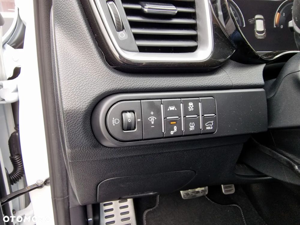 Kia XCeed 1.6 CRDi mHEV Prestige Line DCT - 39
